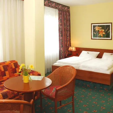 Brandiser Parkhotel 3* Brandis