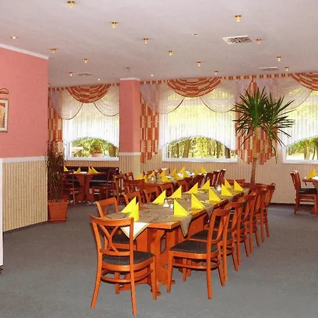 Brandiser Parkhotel 3* Brandis