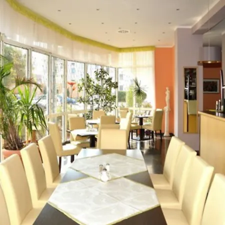 Brandiser Parkhotel 3*