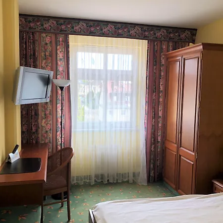 Brandiser Parkhotel 3*