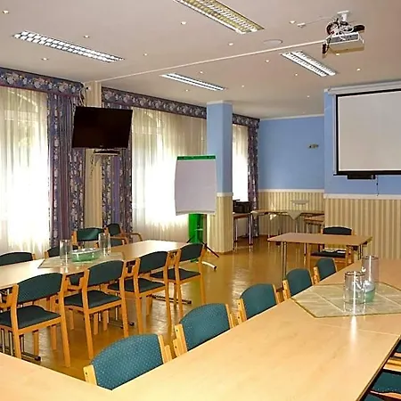 Brandiser Parkhotel Hotel 3*